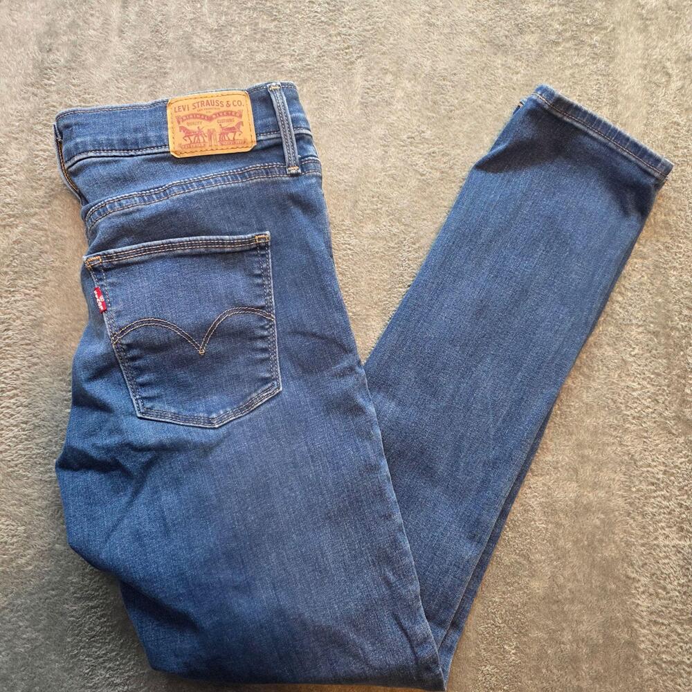 Levi's Slimming Skinny Jeans Womens 30 Blue Medium Wash Mid Rise Stretch Denim